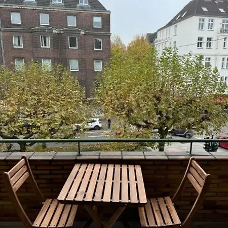 4 Bedroom In Fancy Oberkassel